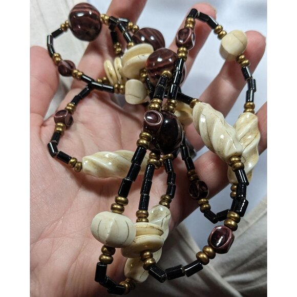 Vintage Chunky Brown Cream And Black Beaded Necklace - Picture 3 of 4